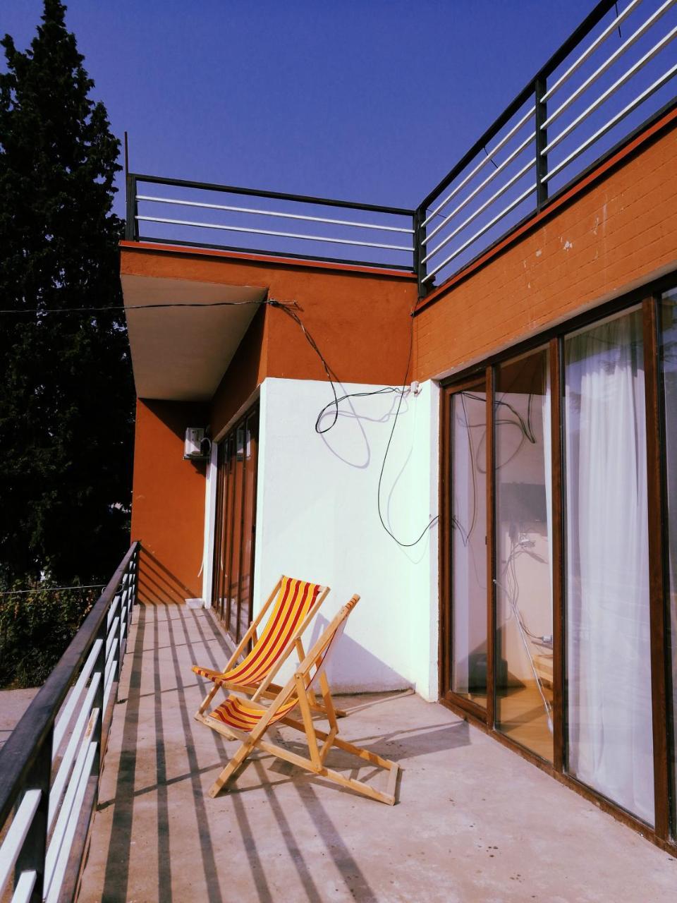 Agora Apartamento Tiflis Exterior foto
