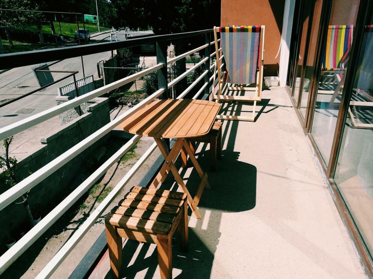Agora Apartamento Tiflis Exterior foto